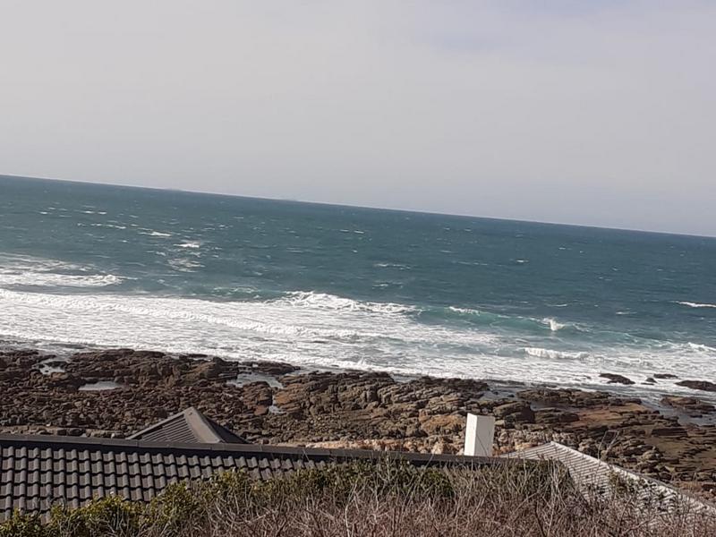 8 Bedroom Property for Sale in Jongensfontein Western Cape